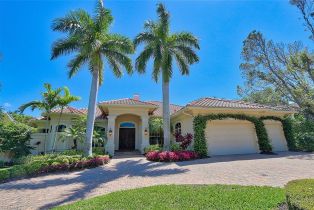 Ranch,Single Family Residence, 1824 Crayton Rd, Naples FL 34102