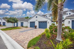 , 5963 Sand Wedge Ln # 205, Naples FL 34110