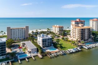 , 10562 Gulf Shore Dr # 202, Naples FL 34108