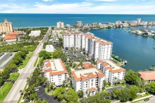 High Rise (8+), 410 FLagship Dr # 505, Naples FL 34108