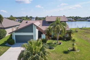 2 Story,Single Family Residence, 13350 Marquette East Fort Myers, FL 33905 