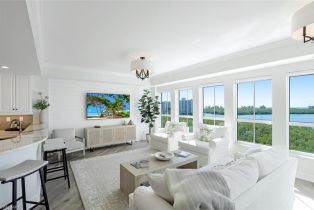 High Rise (8+), 295 Grande Way # 404, Naples FL 34110