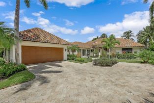 Ranch,Single Family Residence, 655 Galleon Dr, Naples FL 34102