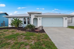 Ranch,Single Family Residence, 12235 Moon Shell Matlacha, FL 33991 