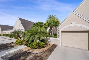 2 Story,Apartment,Low Rise (1-3), 16320 Kelly Cove Dr # 270, Fort Myers FL 3390833908 