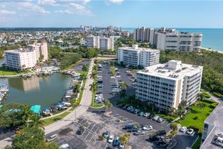 High Rise (8+), 3 Bluebill Ave # 808, Naples FL 3410834108 