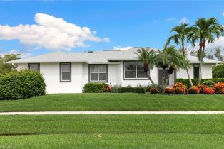 Ranch,Single Family Residence, 552 Century Marco Island, FL 34145 