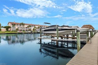 Low Rise (1-3), 1613 Orchid Blvd # 201, Cape Coral FL 3390433904 