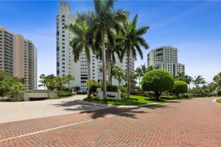 , 8473 Bay Colony Dr # 1401, Naples FL 34108