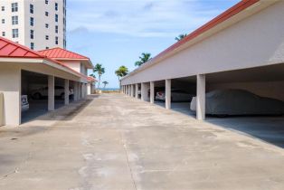 High Rise (8+), 10701 Gulf Shore Dr # 1002, Naples FL 34108