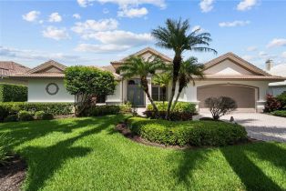 , 7921 Tiger Lily Dr, Naples FL 34113