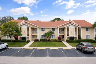 , 7707 Jewel Ln # 201, Naples FL 34109