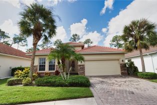 Ranch,Single Family Residence, 16132 Parque Ln, Naples FL 34110