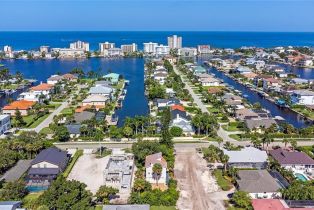 , Vanderbilt Beach, FL 