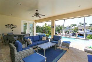 Ranch,Single Family Residence, 1480 Curlew Ave, Naples FL 34102