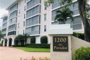 Mid Rise (4-7), 1200 Gulf Shore Blvd N # 404, Naples FL 34102