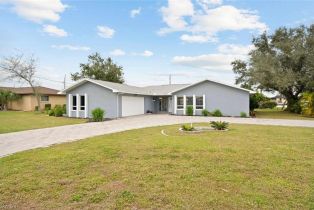 Ranch,Single Family Residence, 237 Santa Monica Caloosahatchee, FL 33904 