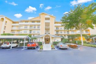 Penthouse,Mid Rise (4-7), 360 Horse Creek Dr # 502, Naples FL 34110