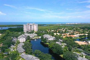 High Rise (8+), 900 Arbor Lake Dr # 206, Naples FL 3411034110 