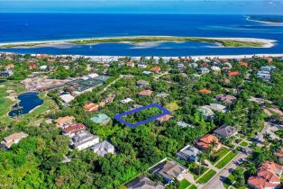 Land, 374 Gumbo Limbo Ln, Marco Island FL 34145