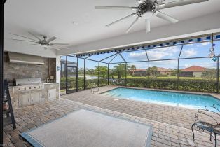 Ranch,Single Family Residence, 1585 Vizcaya East Naples, FL 34113 