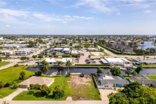 Land, 1717 Bikini Ct, Cape Coral FL 33904