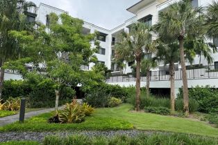 Ranch,Mid Rise (4-7), 1111 Central Ave # 401, Naples FL 34102