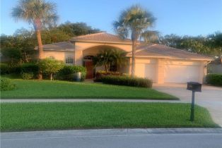 Ranch,Single Family Residence, 8906 Lely Island Cir, Naples FL 34113