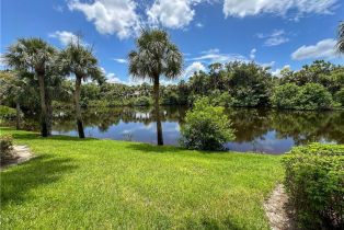 , 4240 Lake Forest Dr # 413, Bonita Springs FL 34134