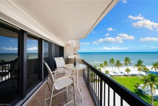 , 4001 Gulf Shore Blvd N # 702, Naples FL 34103