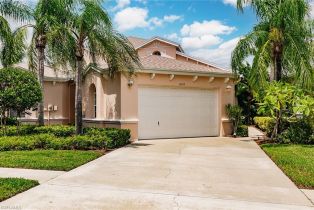 , 14819 Sterling Oaks Dr, Naples FL 34110