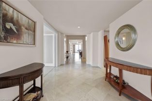 , 11125 Gulf Shore Dr # 7, Naples FL 34108