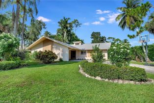 Ranch,Single Family Residence, 9909 Winchester Wood North Naples, FL 34109 