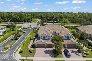 Low Rise (1-3), 6840 Ascot Dr # 201, Naples FL 34113