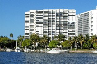 , 4031 Gulf Shore Blvd N # 10c, Naples FL 34103