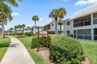 Low Rise (1-3), 3930 Belair Ln # 210, Naples FL 34103