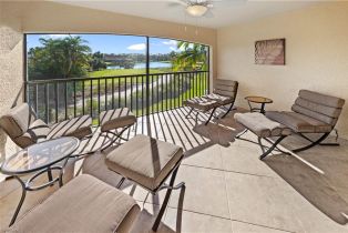 Low Rise (1-3), 9844 Venezia Cir # 721, Naples FL 34113