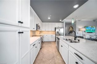 ,  , Treviso Bay, CA 34113 - 7