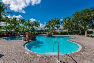 , 7940 Mahogany Run Ln # 623, Naples FL 34113