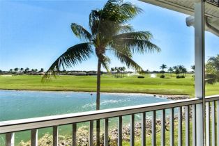 , 7935 Mahogany Run Ln # 724, Naples FL 34113