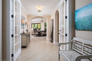 , 2733 Tiburon Blvd E # 101, Naples FL 34109