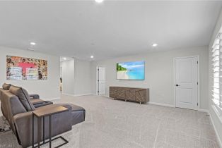 ,  , Ventana Pointe, CA 34120 - 19