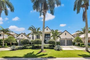 2 Story,Single Family Residence, 556 17th Ave S, Naples FL 34102