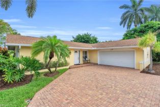 Ranch,Single Family Residence, 153 Viking North Naples, FL 34110 