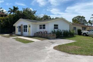 Ranch,Duplex, 1740 Smugglers Cv, Naples FL 34112