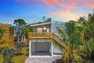 Single Family Residence, 2511 Storter Royal Harbor, FL 34112 