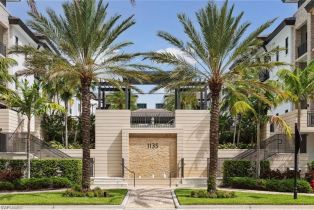 , 1135 3rd Ave S # 305, Naples FL 34102