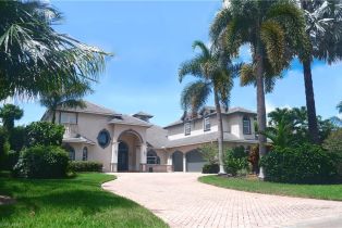 2 Story,Single Family Residence, 649 Bow Line Dr, Naples FL 34103