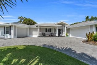 Single Family Residence, 1627 Murex Ln, Naples FL 34102