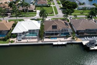 , 200 Copperfield Ct, Marco Island FL 34145